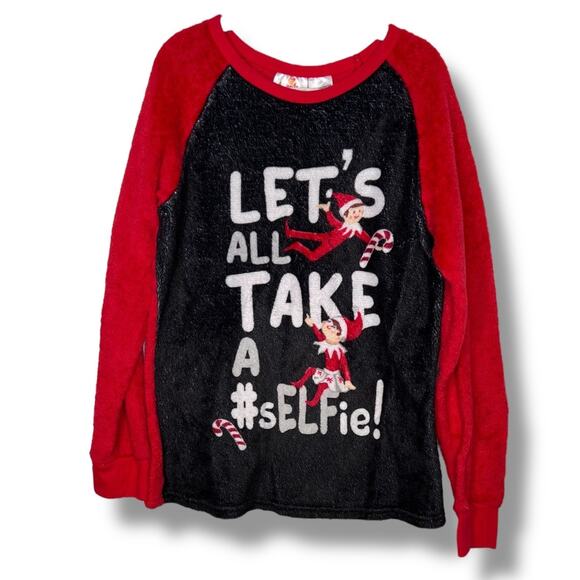 Girls Elf on The Shelf “Lets Take A Selfie” Graphic Pajama Short - Picture 1 of 4